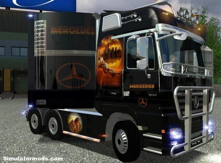 Mercedes 1844 combo 2